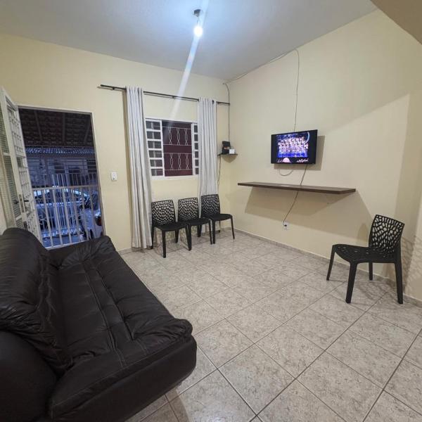 Casa para 5 pessoas, 1 vaga de garagem, wi-fi, próximo EMS - Foto 5