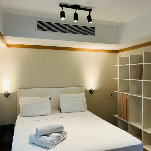 PC01-410 · Sampa Inn Flat