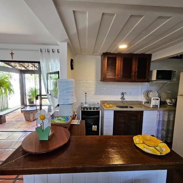 Casa Aconchegante com Piscina, 150m da Praia de Manguinhos - Foto 5