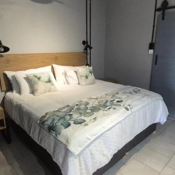 Whispering Creek Mountain Lodge, viešbutis mieste Magobasklofas