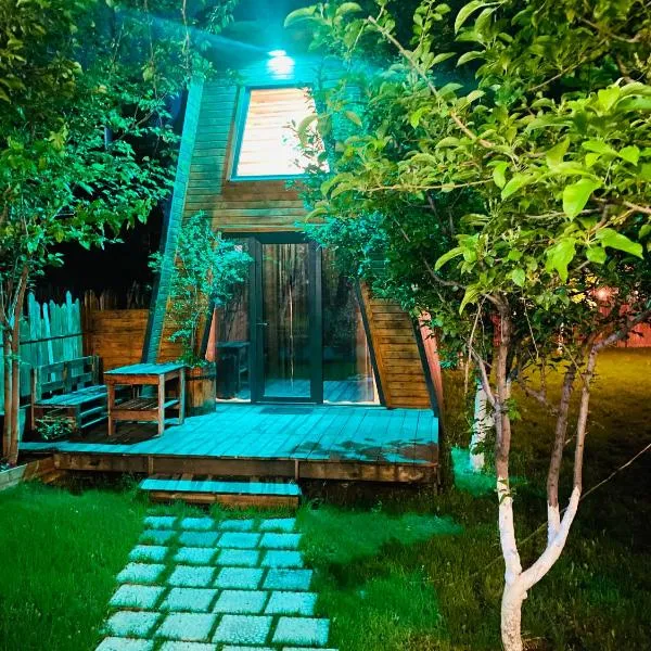 Eco Yard Inn, Hotel in Jerewan