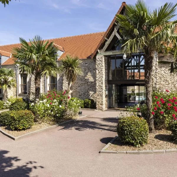 Hotel Les Suites - Domaine de Crécy, hotel u gradu Kresi la Šapel