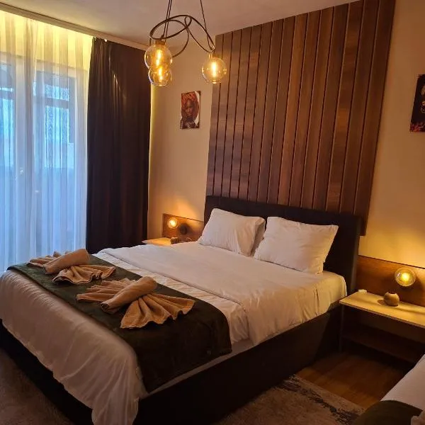 Grand Albi Apartament, hotel in Gjakove