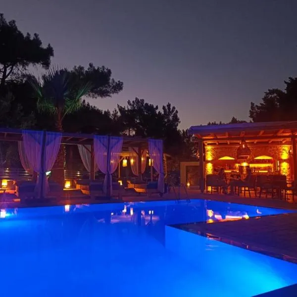 Casa Trees Hotel, отель в городе Иксия