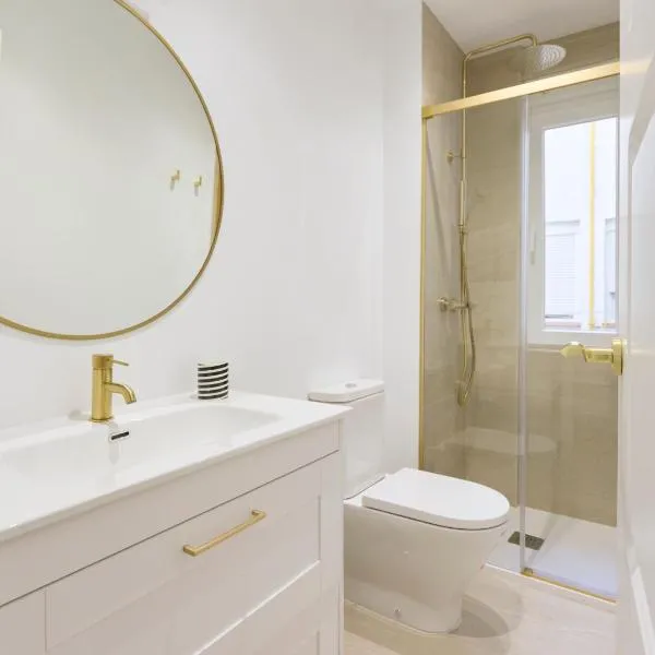 Prime Luxury Flat Centro Madrid 3 Hab: Madrid'de bir otel