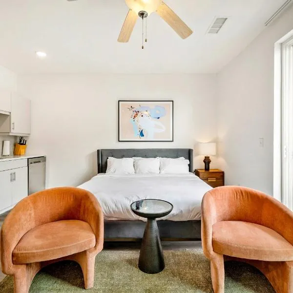 Viesnīca Stylish Studio King Bed Downtown ATL - S3 Atlantā