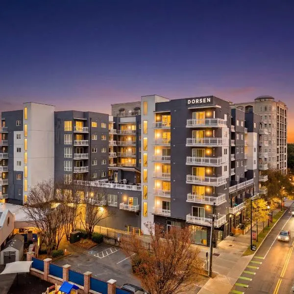 2B2B with Private Balcony Modern & Stylish - 2B4, hotel in Atlanta