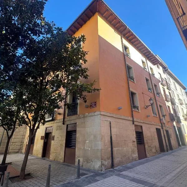 Albergue Logroño Centro, hotell i Logroño