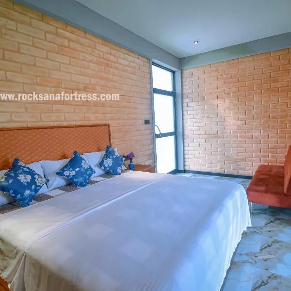 Rocksana Fortress Yoga & Retreat, hotel en Mawanella