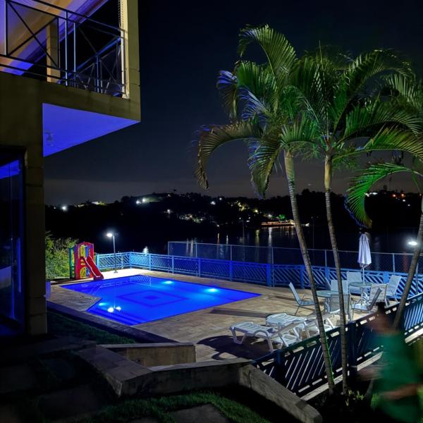 Igaratá Beach Casa em Igaratá Pé na água