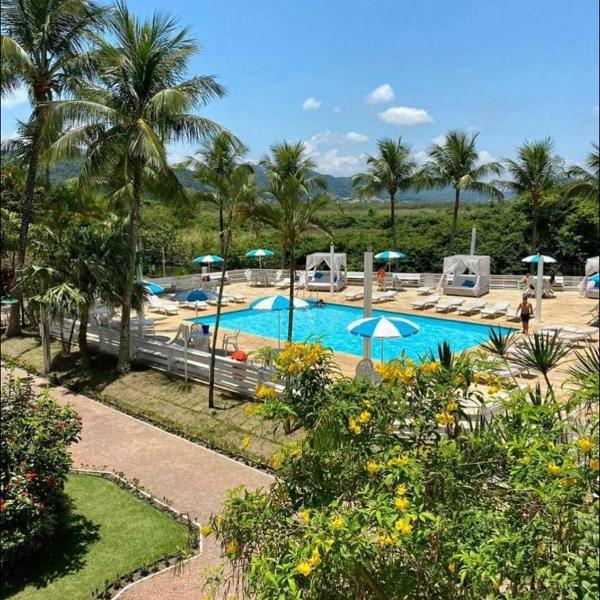 Apt 2Q 100m Praia de Camboinhas com lazer completo