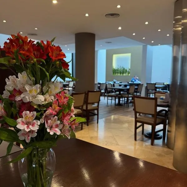 Urquiza Apart Hotel & Suites, hotell i Rosario