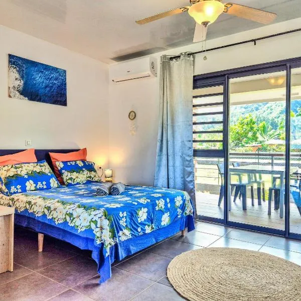 Studio Tropical de Mahana - climatisé - lagon et montagnes - canoes et paddles inclus ! Teahupo'o Lodge Tahiti, hotel din Teahupoo