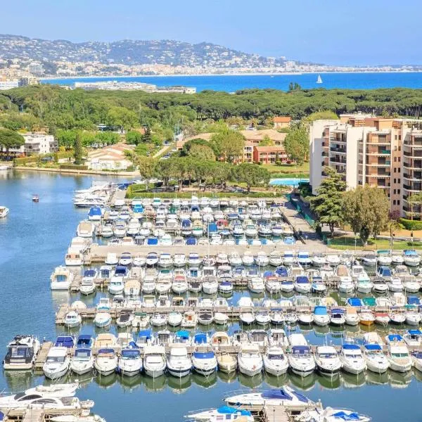Marina Suites Résidence & Hotel – hotel w mieście Mandelieu-la-Napoule