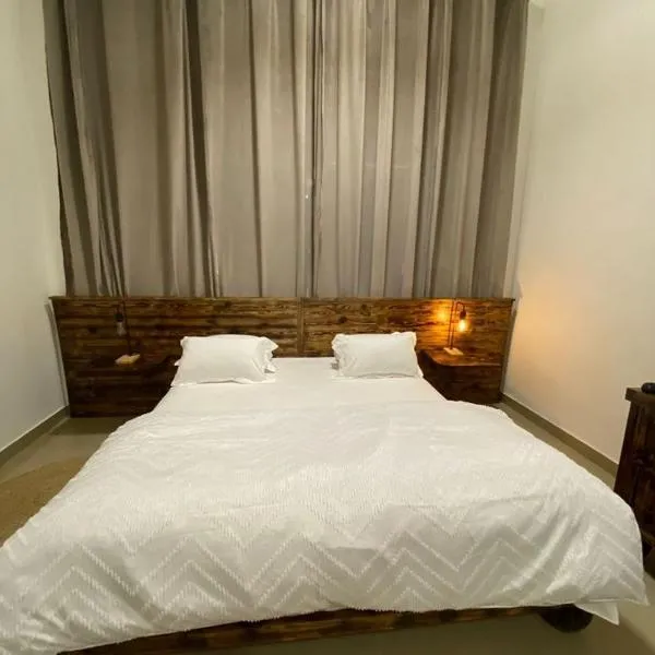 Boho studio jimi โรงแรมในอัลอิน