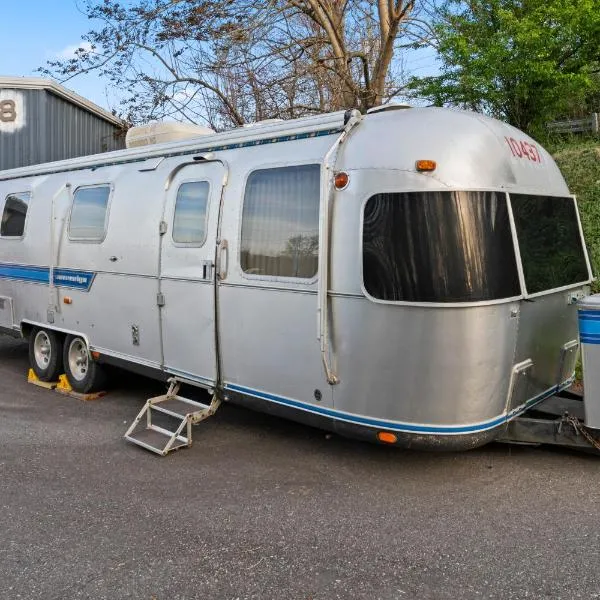 Airstream in Art's District, hotel en Asheville