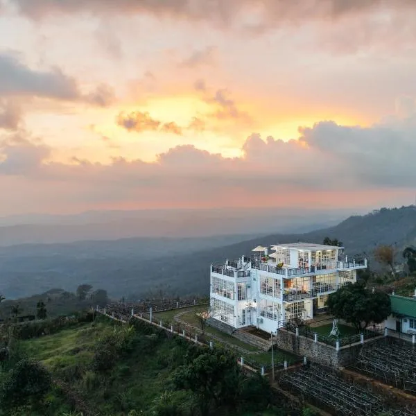 Villa Rosaria - Framed by Nature, Finished with Luxury, hotel en Beragala
