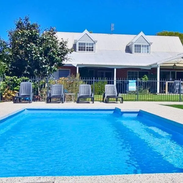 Sandy Feet Retreat, хотел в Geographe