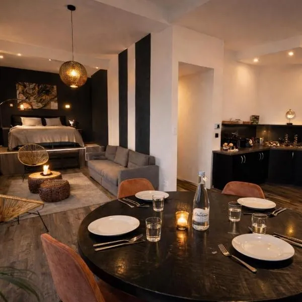 SLEEP INN - Mastersuite Black and Gold – hotel w Antwerpii