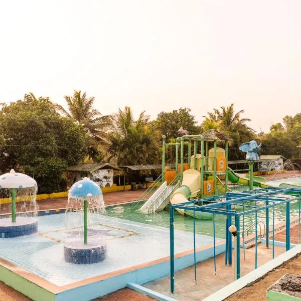 Treebo Pratham Inn Water Park Resort With Swimming Pool, hotel i Kundapur