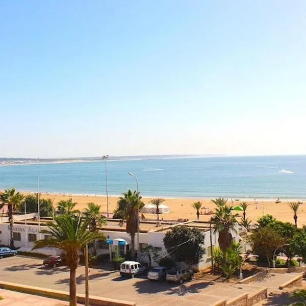 New Luxury Apartment 103sqm with Sea View Unlimited WiFi and Optical Fiber, hotel in Agadir