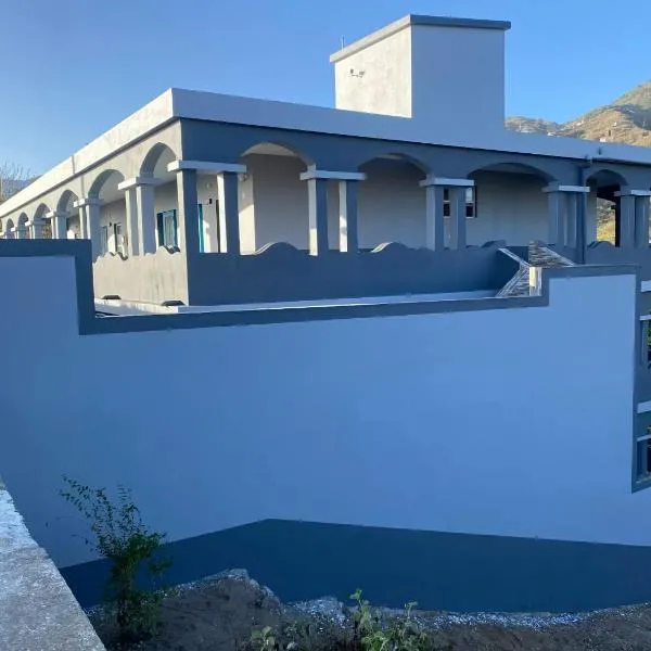 Djabraba's Double Suite, hotel a Garça