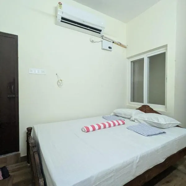 Raha Rooms, hotell i Tiruvannamalai