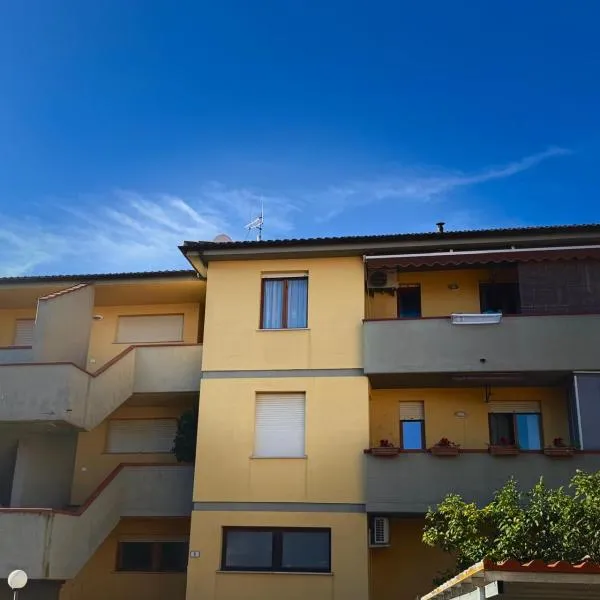 Charming apartment, hotell i Porto Azzurro