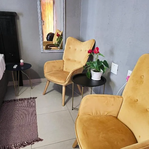 Akwaaba Fie Guesthouse، فندق في Lebowakgomo