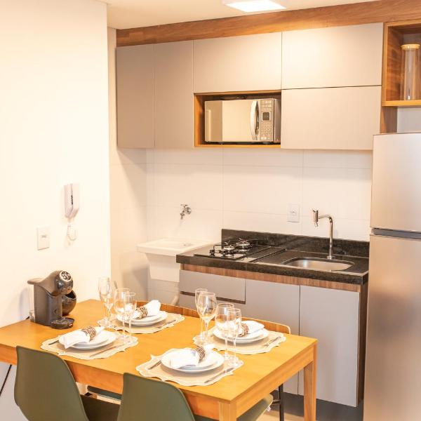 200m da PRAIA e do PARQUE SHOPPING Apto Premium para 4 Pessoas com JACUZZI, Academia, Coworking, Estacionamento com Carregador, Portaria 24h e Wi Fi 500MBPs - Foto 5
