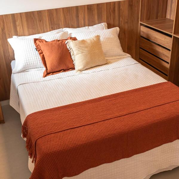 200m da PRAIA e do PARQUE SHOPPING Apto Premium para 4 Pessoas com JACUZZI, Academia, Coworking, Estacionamento com Carregador, Portaria 24h e Wi Fi 500MBPs - Foto 2