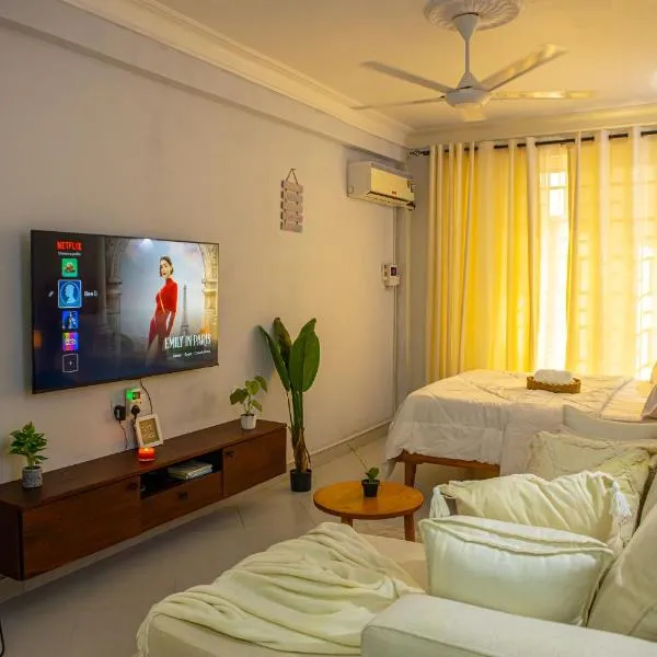 Nyumbani 2 studio, Hotel in Daressalam