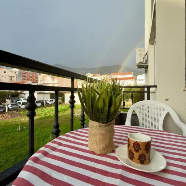 ADAIST Apartments Budva Free Parking & Balcony, hotelli Budvassa