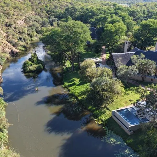 Mologa River Lodge, hotel v mestu Rust de Winter