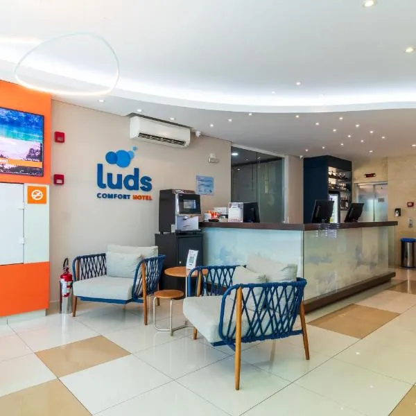 Luds Comfort Hotel, hotel sa Ponta Grossa