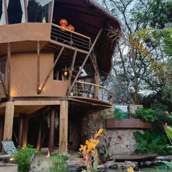 Satori Zen Club, hotel en Itauguá