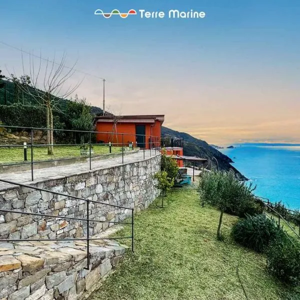 Orange House, Terre Marine, Hotel in Riomaggiore