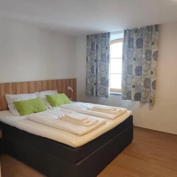 Gasthof zur Post, hotell i Lalling