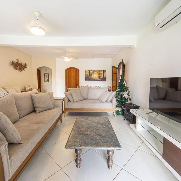 Casa c Churrasqueira perto da Praia de Pernambuco - Foto 2