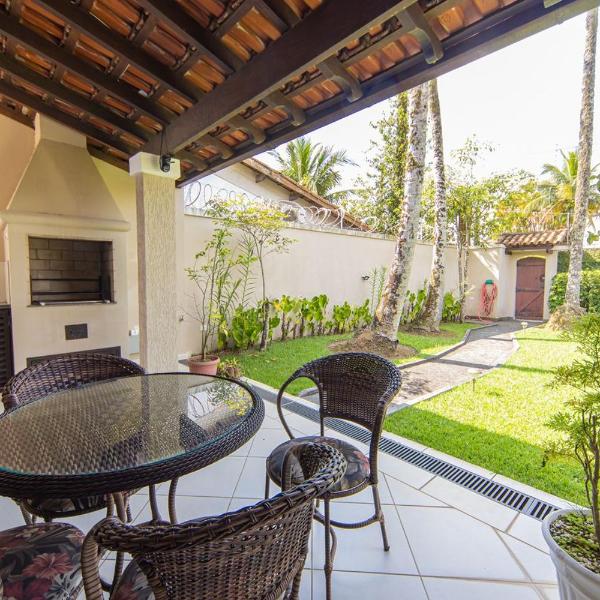 Casa c Churrasqueira perto da Praia de Pernambuco
