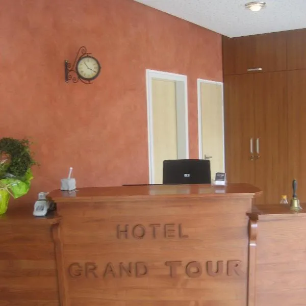 Hotel Grand Tour, hotel in Walberberg