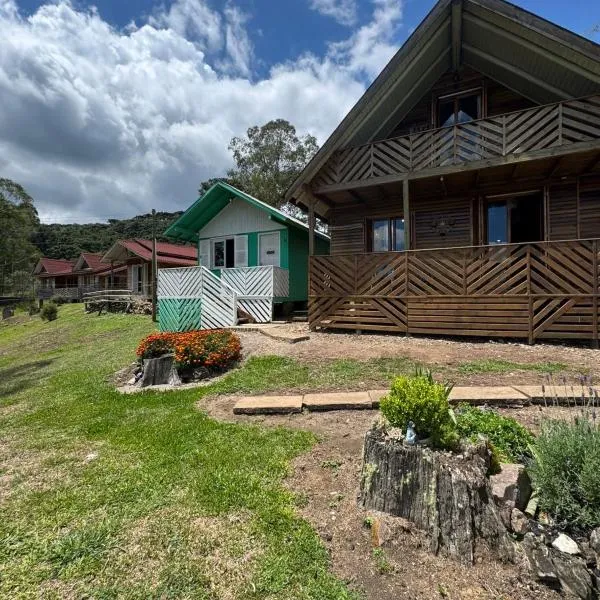 Cabanas Romeu & Julieta, готель у місті Камбара