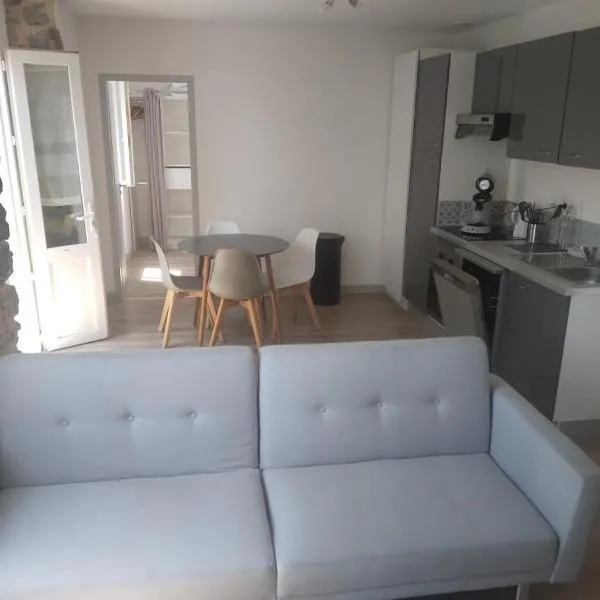 Appartement T2-Cambo-les-Bains, hotel en Cambo-les-Bains