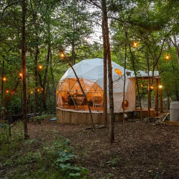 Campfire Hollow, hotel v destinácii Eagle Rock