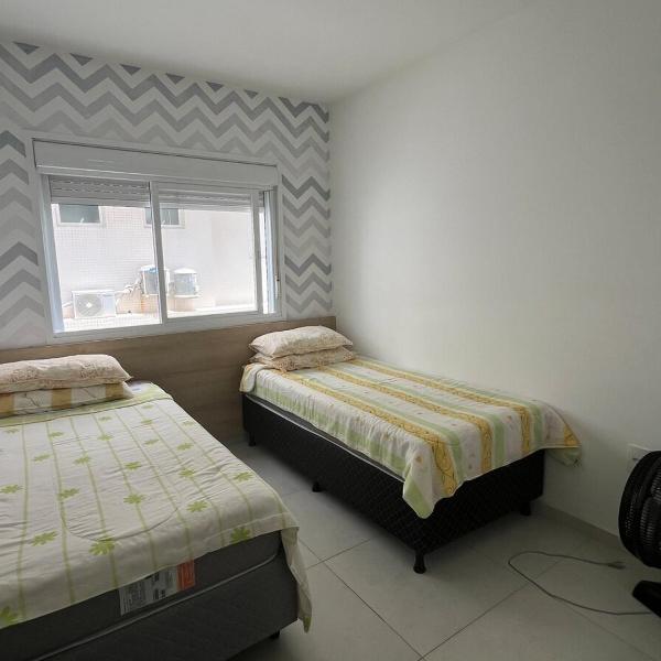 Apartamento Duas Quadras do Mar Area Nobre - Foto 2