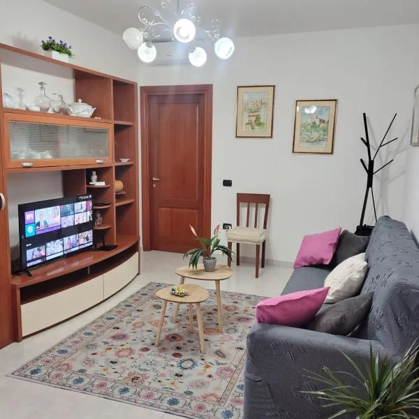 "Da Carla e Sandro"- Appartamento con parcheggio privato, hotell i Quartucciu