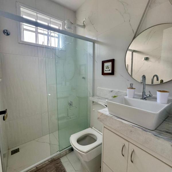 Casa aconchegante com piscina e churrasqueira - Foto 3