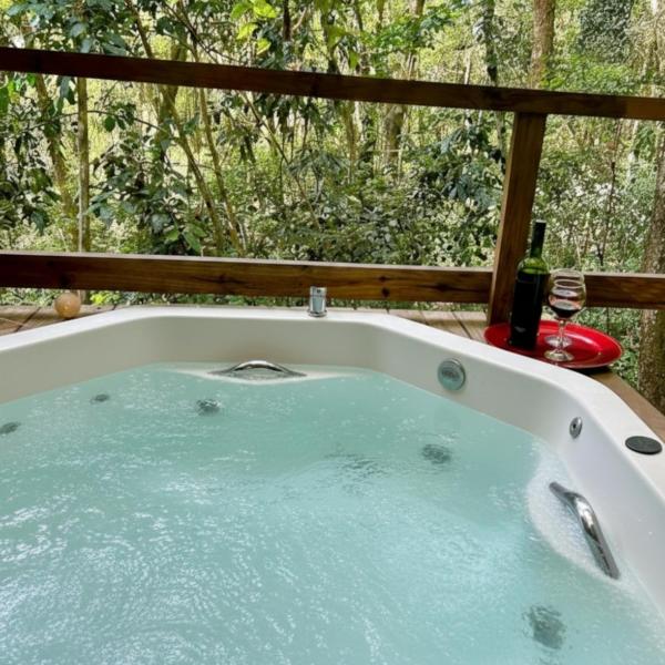 Cabana na Serra da Cantareira com Hidro e Lareira - Foto 3