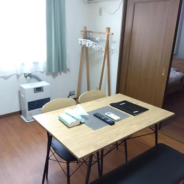 メゾンジョイ久須志#101, хотел в Asahimachi