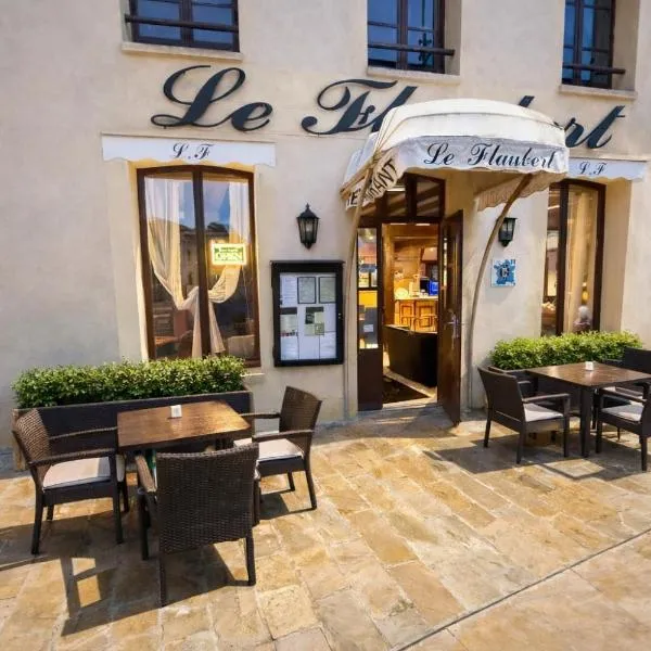 Le Flaubert Hôtel, hótel í Villenauxe
